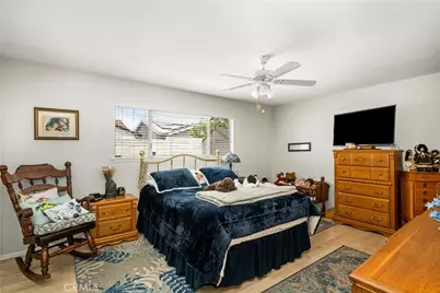 915 E La Veta Avenue, Orange, CA 92866 - Photo 14