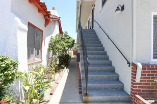 70 Roycroft Ave, Long Beach, CA 90803 - Photo 6