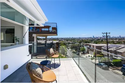 2076 Stanley Avenue, Signal Hill, CA 90755 - Photo 18