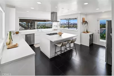 2076 Stanley Avenue, Signal Hill, CA 90755 - Photo 10