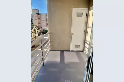 707 W 4th #7, Long Beach, CA 90802 - Photo 12
