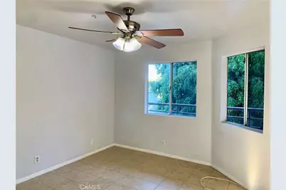 707 W 4th #7, Long Beach, CA 90802 - Photo 8