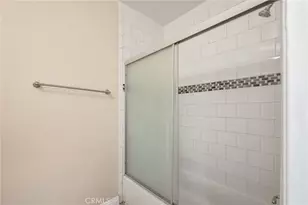 754 E 84th Pl, Los Angeles, CA 90001 - Photo 34