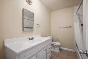 754 E 84th Pl, Los Angeles, CA 90001 - Photo 24