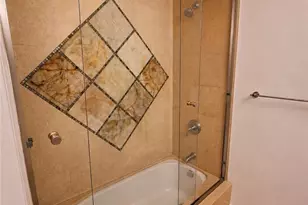 6231 Marina Pacifica Dr, Long Beach, CA 90803 - Photo 38