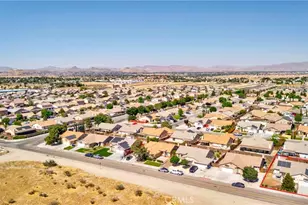 13221 Cypress, Victorville, CA 92395 - Photo 60