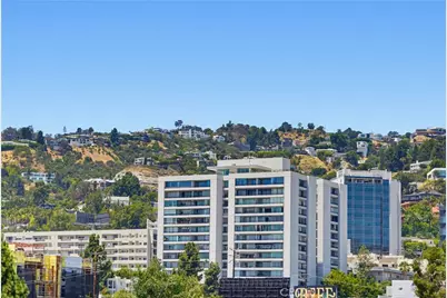 855 N Croft Avenue #302, Los Angeles, CA 90069 - Photo 48