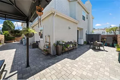10300 Beverly Street, Bellflower, CA 90706 - Photo 30