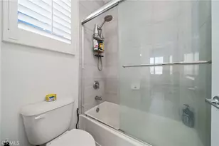 10300 Beverly St, Bellflower, CA 90706 - Photo 24