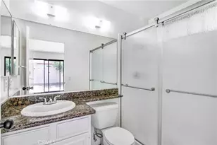 23270 Dynasty Ct, Moreno Valley, CA 92553 - Photo 18
