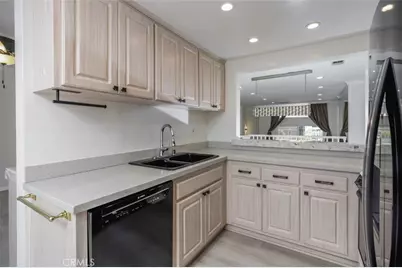 974 Palo Verde, Long Beach, CA 90815 - Photo 18