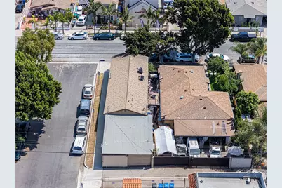 1327 E Mauretania, Wilmington, CA 90744 - Photo 22