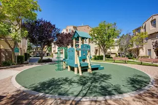 31173 Strawberry Tree Ln, Temecula, CA 92592 - Photo 28