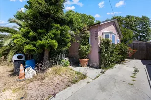 4302 W 106th, Inglewood, CA 90304 - Photo 18