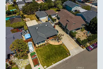 2687 Riverside, Costa Mesa, CA 92627 - Photo 36