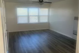 7606 1/4 Crensaw Blvd, Los Angeles, CA 90043 - Photo 10