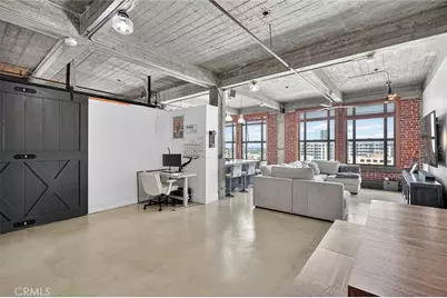 100 W 5th Street #7E, Long Beach, CA 90802 - Photo 2