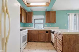 11814 Creighton, Riverside, CA 92505 - Photo 10