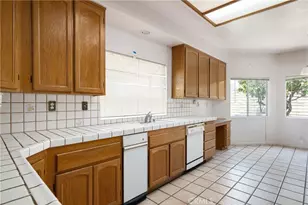 21420 S Perry St, Carson, CA 90745 - Photo 12