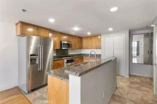 411 W Seaside Wy, Long Beach, CA 90802 - Photo 2