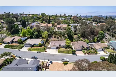 26822 Via Zaragosa, Mission Viejo, CA 92691 - Photo 46