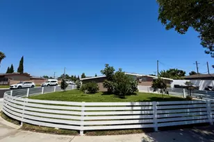 11892 Nearing, Anaheim, CA 92804 - Photo 2
