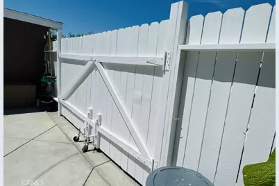 11892 Nearing, Anaheim, CA 92804 - Photo 6