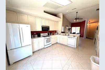 35779 Lourdes Drive, Winchester, CA 92596 - Photo 4