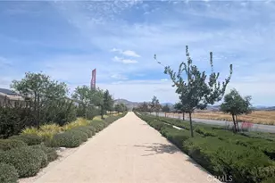 32223 Najar Ln, Menifee, CA 92584 - Photo 14