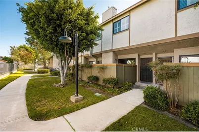 2000 W Palmyra #10, Orange, CA 92868 - Photo 1