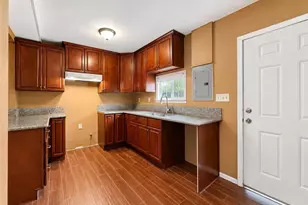 1920 W Spring, Long Beach, CA 90810 - Photo 16