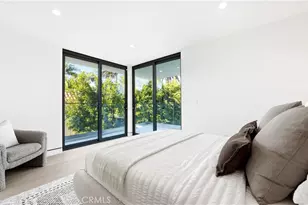 813 N Genesee Ave, Los Angeles, CA 90046 - Photo 26