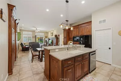 980 Hemingway, Corona, CA 92878 - Photo 6