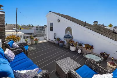 331 Walnut Street, Newport Beach, CA 92663 - Photo 32