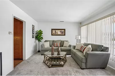 5049 Montair, Lakewood, CA 90712 - Photo 4