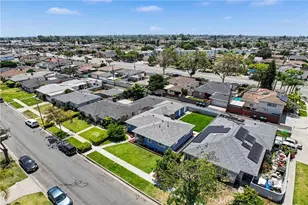 10006 Van Ruiten, Bellflower, CA 90706 - Photo 34