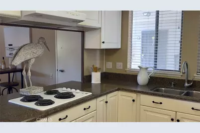 1980 McKinney Way #13E, Seal Beach, CA 90740 - Photo 14