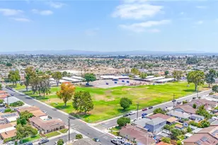 11858 Cedarvale, Norwalk, CA 90650 - Photo 32