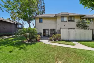 956 S Downey Pl, Anaheim, CA 92804 - Photo 20