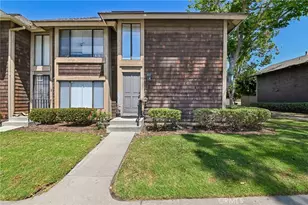956 S Downey Pl, Anaheim, CA 92804 - Photo 1