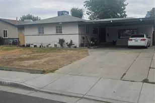 3216 Laurel, Bakersfield, CA 93304 - Photo 2