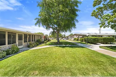 1240 Oakmont Road #M4-52H, Seal Beach, CA 90740 - Photo 30