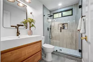 24224 Spicewood Ln, Harbor City, CA 90710 - Photo 16