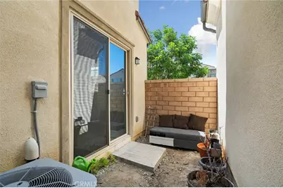 2280 Rose Garden Court, Upland, CA 91786 - Photo 6