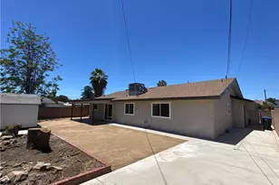 26082 Amy, Hemet, CA 92544 - Photo 4