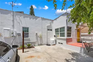 2376 Locust Ave, Long Beach, CA 90806 - Photo 16