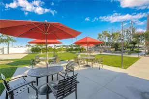 1562 Golden Rain Rd, Seal Beach, CA 90740 - Photo 58