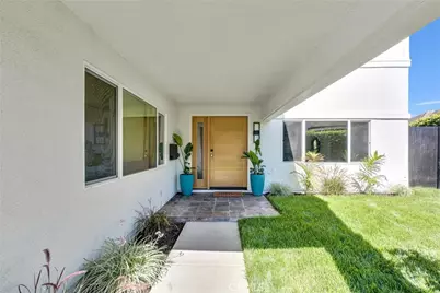 3690 Marigold, Seal Beach, CA 90740 - Photo 6