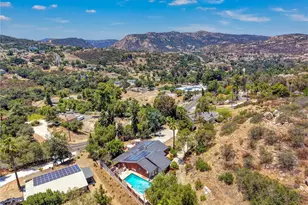 1026 Arnold Way, Alpine, CA 91901 - Photo 2