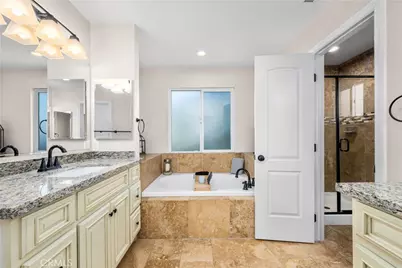 10211 Aqueduct Drive, Cypress, CA 90630 - Photo 22